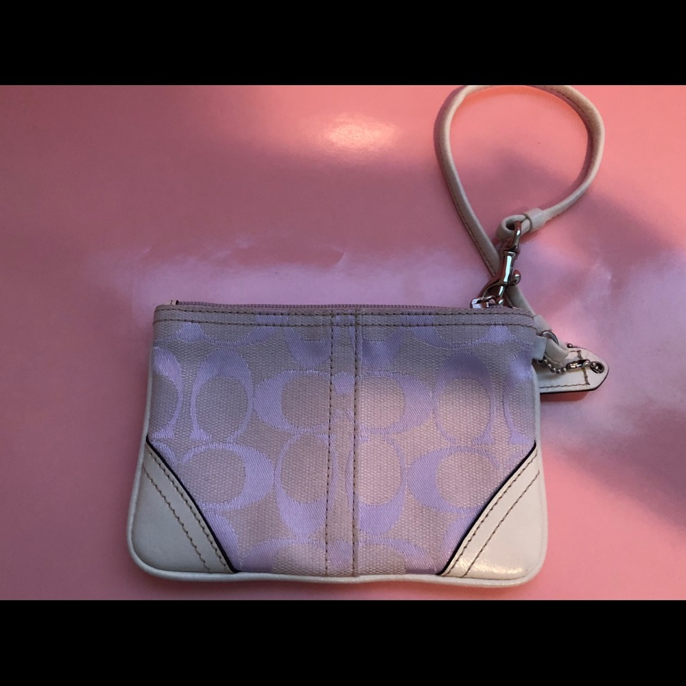 Coach wristlet - Picture 2 of 2